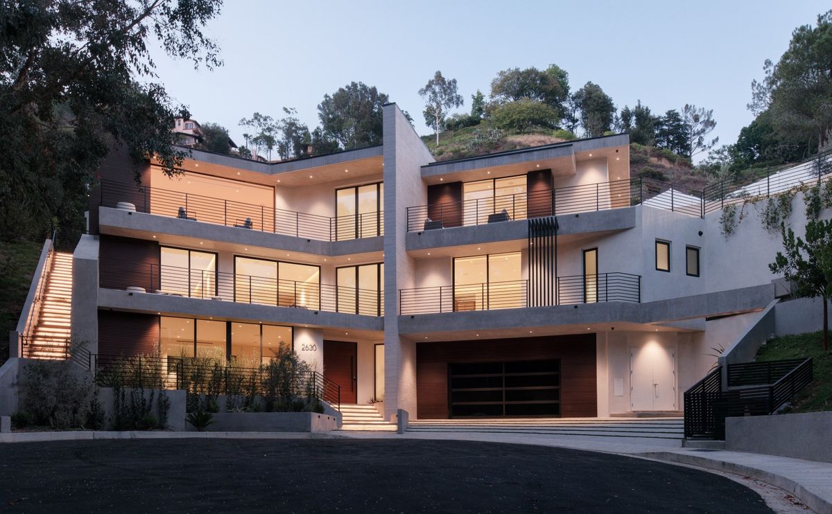 Three-level contemporary home at 2630 Algodon Court at dusk